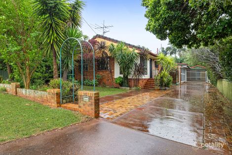 25 Welcombe Ave, Rockville, QLD 4350