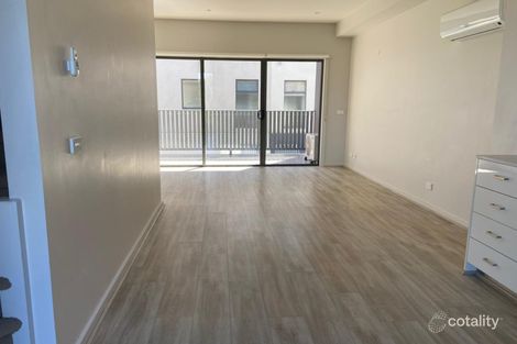 Property photo of 24/11 Troward Harvey Way Craigieburn VIC 3064