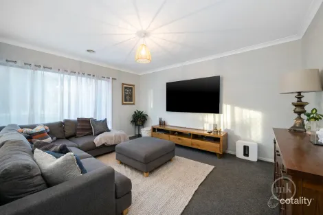 Property photo of 283 Cookes Road Doreen VIC 3754