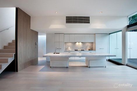 Property photo of 20 Kendall Street Elwood VIC 3184