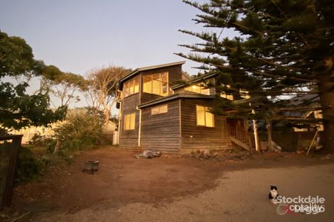 Property photo of 14 Hollywood Crescent Smiths Beach VIC 3922