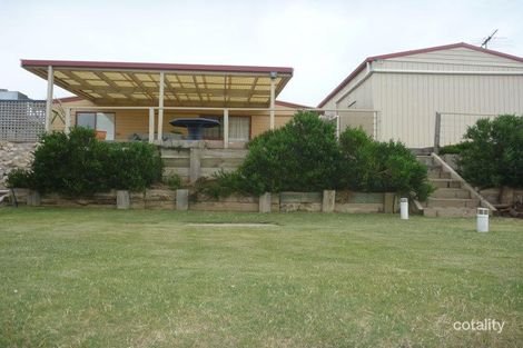 Property photo of 3 The Loop Hardwicke Bay SA 5575