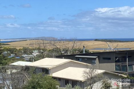 Property photo of 14 Hollywood Crescent Smiths Beach VIC 3922