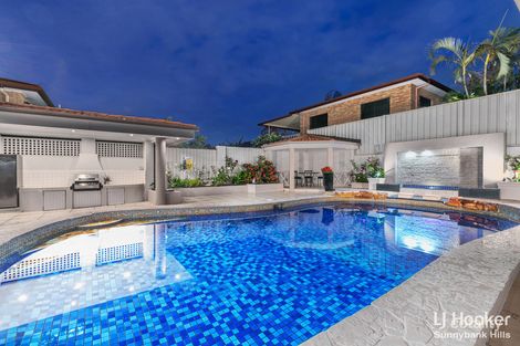 Property photo of 11 Cornflower Street Mansfield QLD 4122