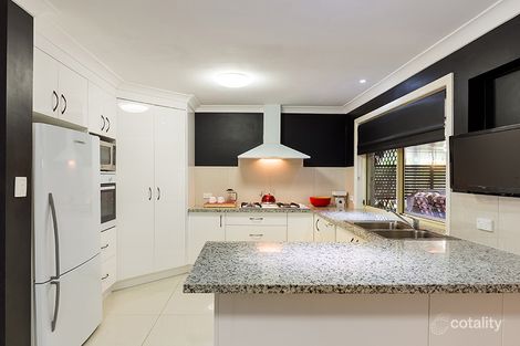 Property photo of 2 Inverpine Court Petrie QLD 4502