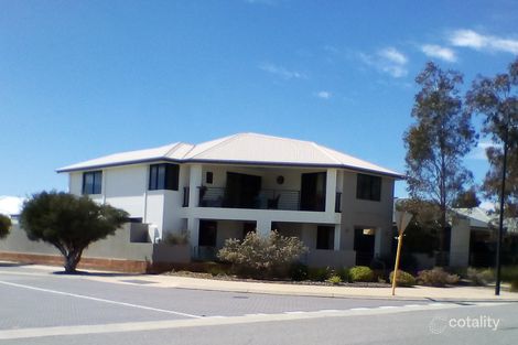 Property photo of 15 Regatta Boulevard Champion Lakes WA 6111