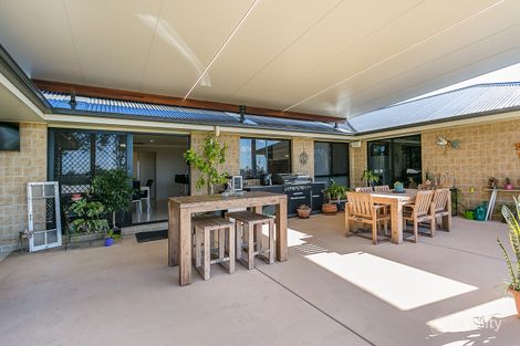 Property photo of 9 Kerry View Court Forest Hill QLD 4342