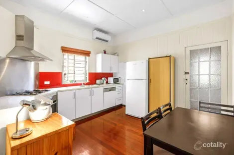 Property photo of 116 Pearson Street Kangaroo Point QLD 4169
