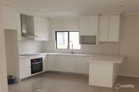 24 Sutherland St, Canley Heights, NSW 2166