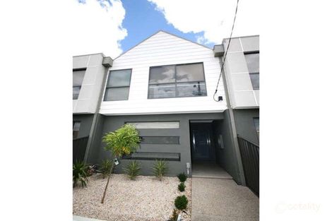 2 Williamstown Rd, Kingsville, VIC 3012