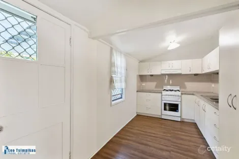 Property photo of 22 Paris Street West End QLD 4101