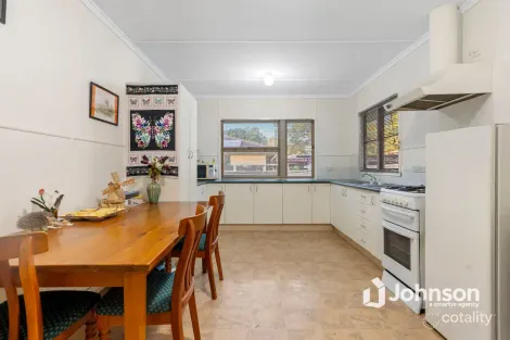 Property photo of 35 Avon Street Leichhardt QLD 4305