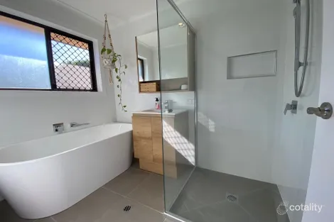 Property photo of 26 Jasmine Court Tinana QLD 4650