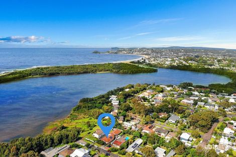 Property photo of 49 Tall Timbers Road Wamberal NSW 2260
