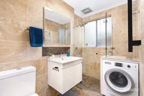 Property photo of 1/307 New Canterbury Road Lewisham NSW 2049