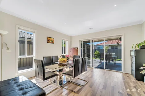 Property photo of 33 Bliss Street Point Cook VIC 3030