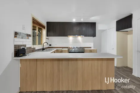 Property photo of 26 Windsor Boulevard Derrimut VIC 3026