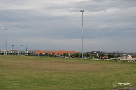 Property photo of 1/61 Eloura Circuit Taylors Hill VIC 3037