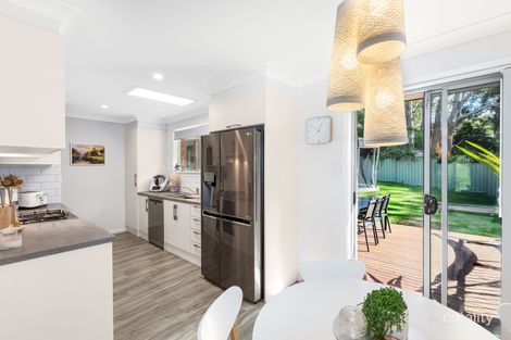 Property photo of 10 Jindalee Avenue Point Clare NSW 2250