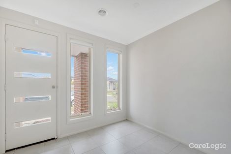 Property photo of 39 Ajay Way Kurunjang VIC 3337