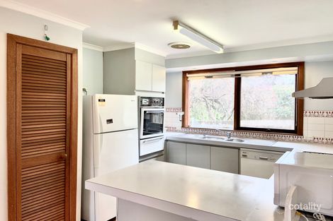 Property photo of 2/6 Kintore Crescent Box Hill VIC 3128