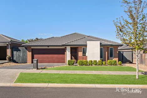 11 Zenith Rd, Beveridge, VIC 3753