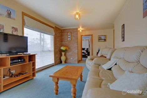 Property photo of 8 Richard Place Ulverstone TAS 7315