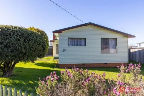 24 Overall St, Sulphur Creek, TAS 7316