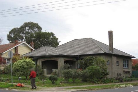 19 Waterdale Rd, Ivanhoe, VIC 3079