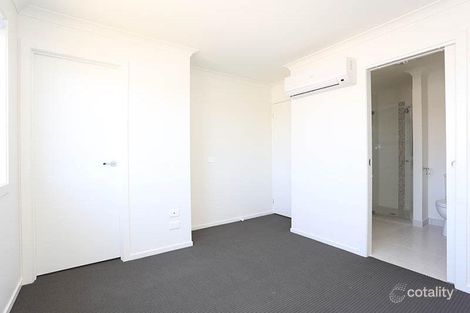 Property photo of 15 Painted Hills Road Doreen VIC 3754