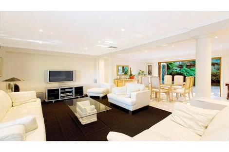 Property photo of 8 Iluka Place St Ives NSW 2075