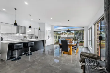 Property photo of 34 Berkshire Parade Penguin TAS 7316