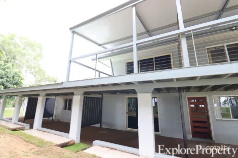 4 Mason St, Ball Bay, QLD 4741