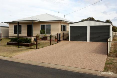 17 Burke St, Dalby, QLD 4405