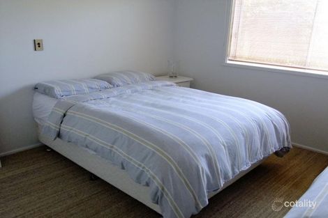 Property photo of 22 Seacombe Grove Ventnor VIC 3922
