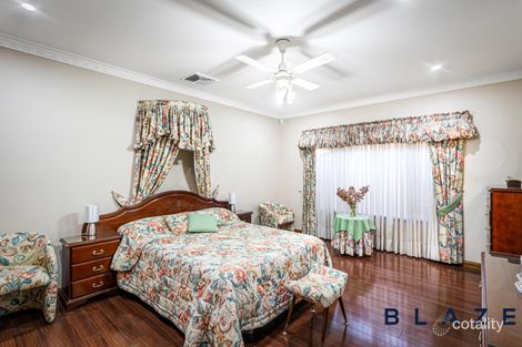 Property photo of 8 Kirkton Place Edensor Park NSW 2176