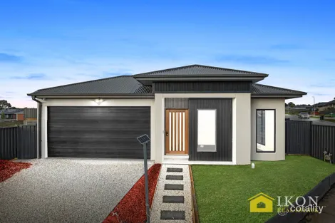 Property photo of 10 Mayfield Crescent Kilmore VIC 3764