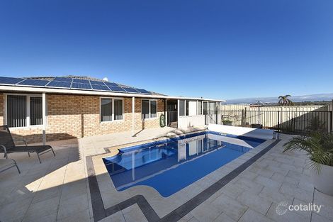 Property photo of 11 Glenfine Way Carramar WA 6031