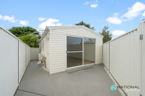 39 Dening St, The Entrance, NSW 2261