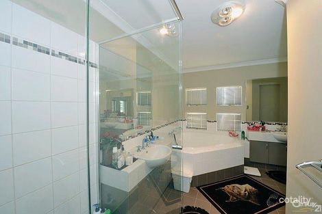 Property photo of 16 Adriana Way Halls Head WA 6210