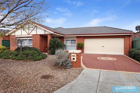 5 Saxby Ct, Burnside, VIC 3023