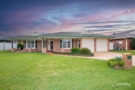 28 Cederwood Cres, Raymond Terrace, NSW 2324