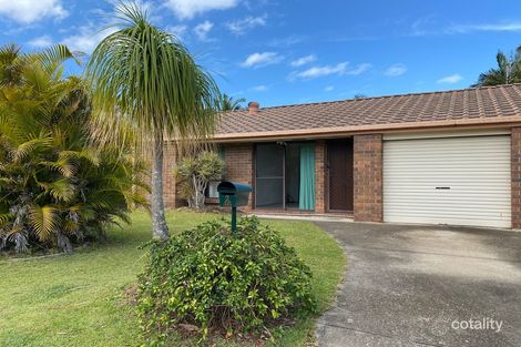 Property photo of 2/46 McMillan Street Labrador QLD 4215