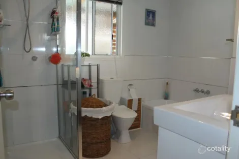 Property photo of 20 Devaney Street Macleay Island QLD 4184