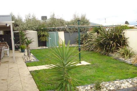 Property photo of 6 Rozel Avenue Wendouree VIC 3355