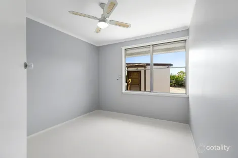 Property photo of 28 Centenary Crescent Werribee VIC 3030