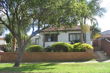 102 Tempe St, Greenacre, NSW 2190