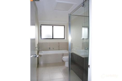 1/35 Orlando Dr, Truganina, VIC 3029