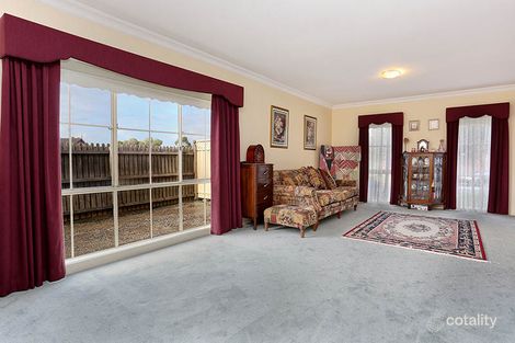 Property photo of 5 Wrigley Crescent Roxburgh Park VIC 3064