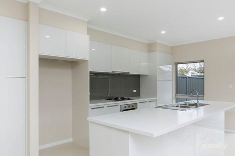 18b Travers St, Sturt, SA 5047